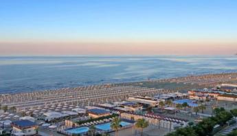 RICCIONE: AUGUST and SEPTEMBER, last minute offers vacation rental apartments