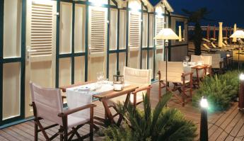 JUNE - LAST MINUTE DEALS - VACATION APARTMENTS IN RICCIONE - One-week stay