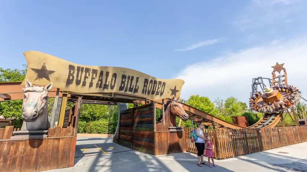 L'entrée du Buffalo Bill Rodeo à Mirabilandia dans la zone Far West