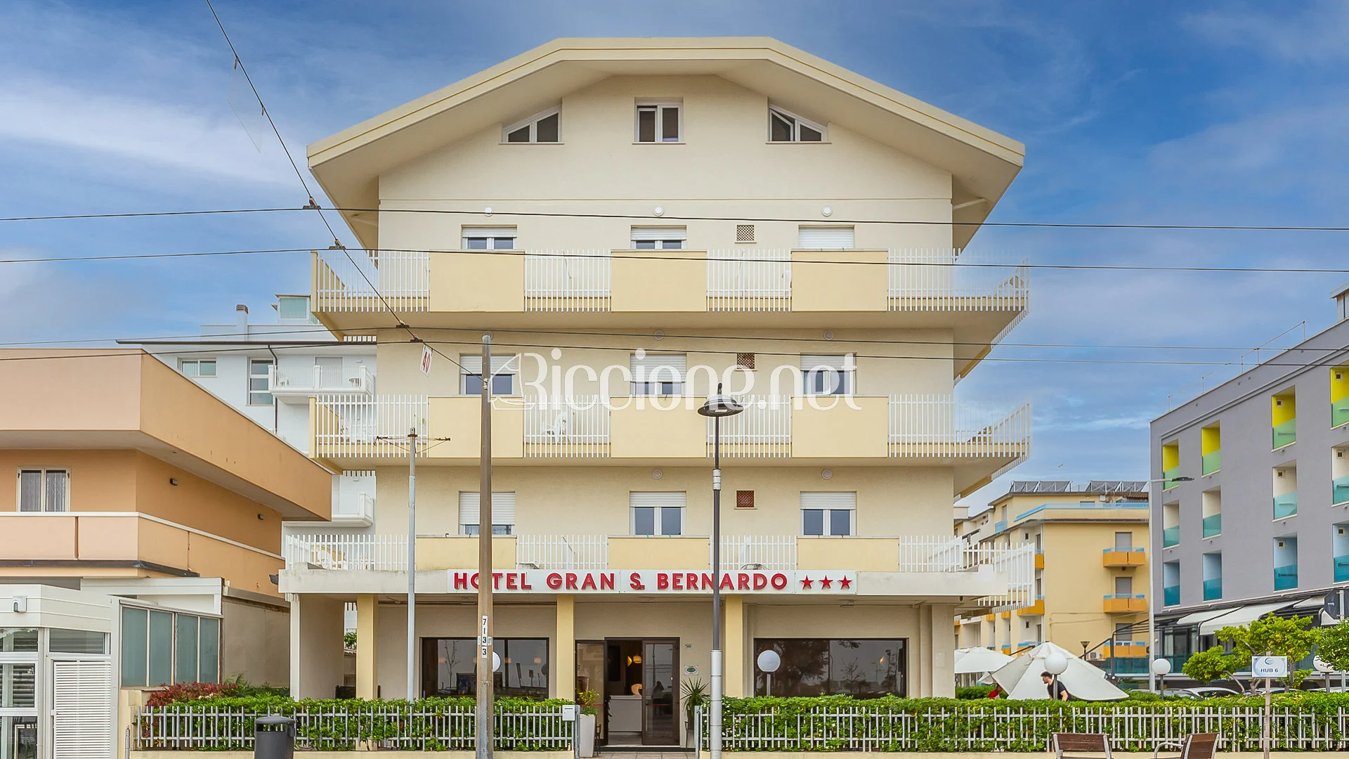 External facade