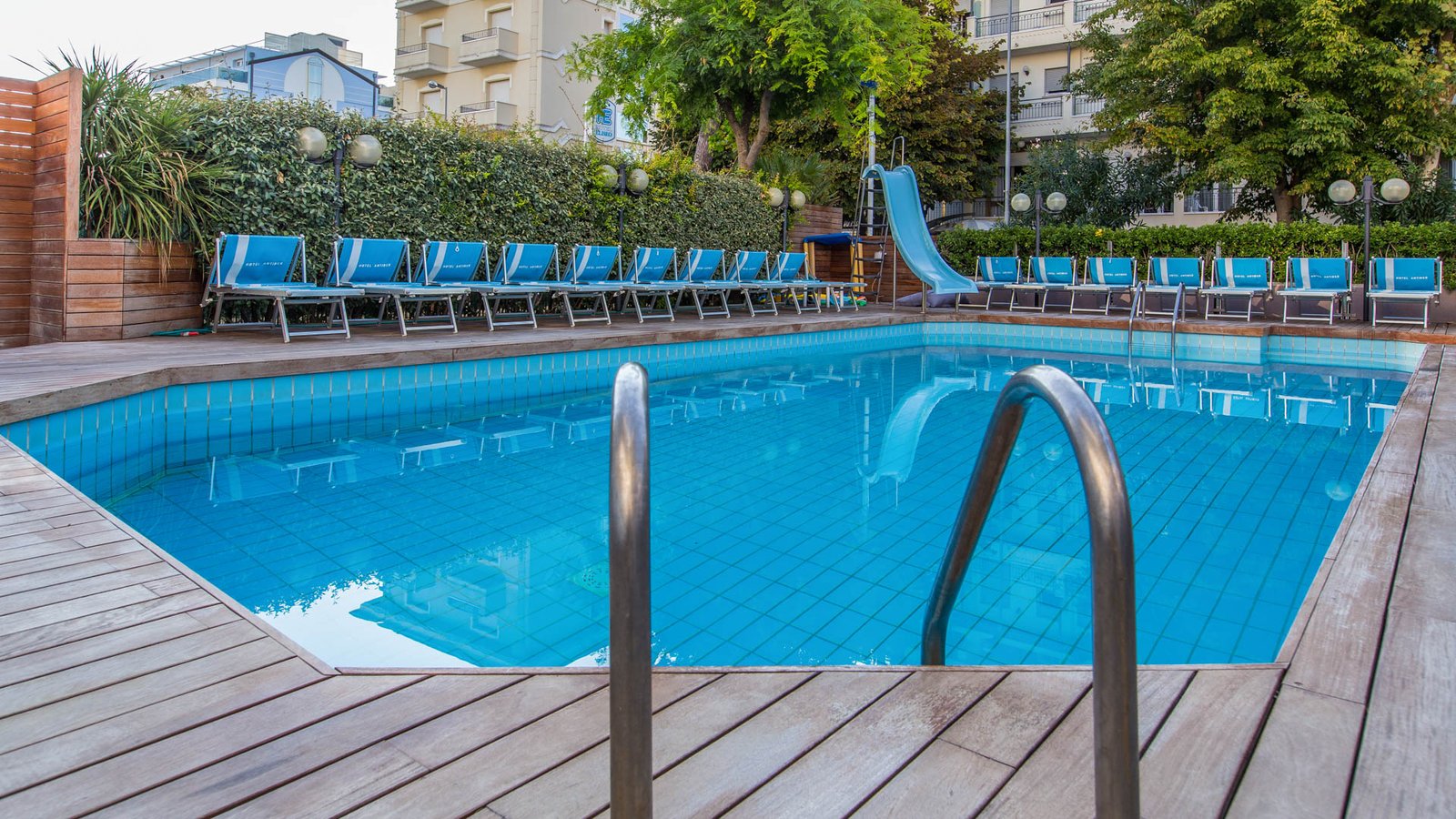 Family Hotel Antibes