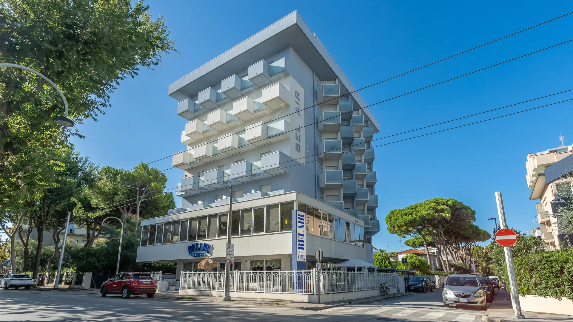 External facade