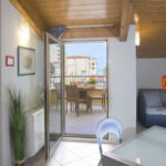 Appartamenti con balcone arredato